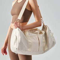 Large Capacity Sports Gym Bag Minimalist Short Trip Travel Bag Wet Dry Separation Casual Tote Bag for Women and Men